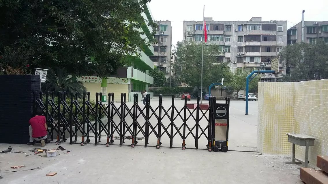 宜兴市宜兴市深圳市伸缩门